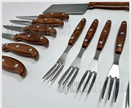Set de 24 piezas (cuchillos y cubiertos)