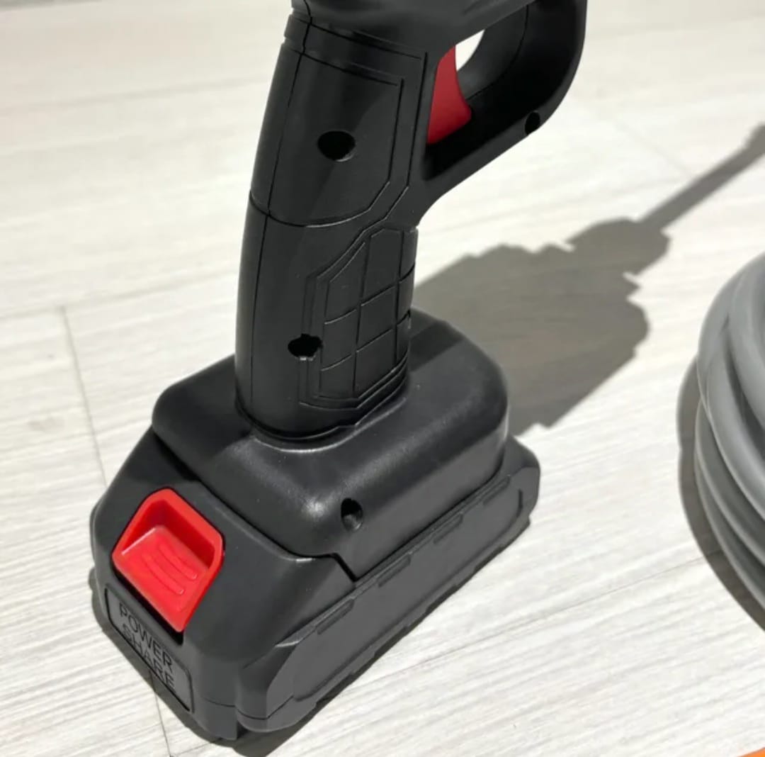 Hidrolavadora portátil a batería – 48 V, 600 W, 22 bar